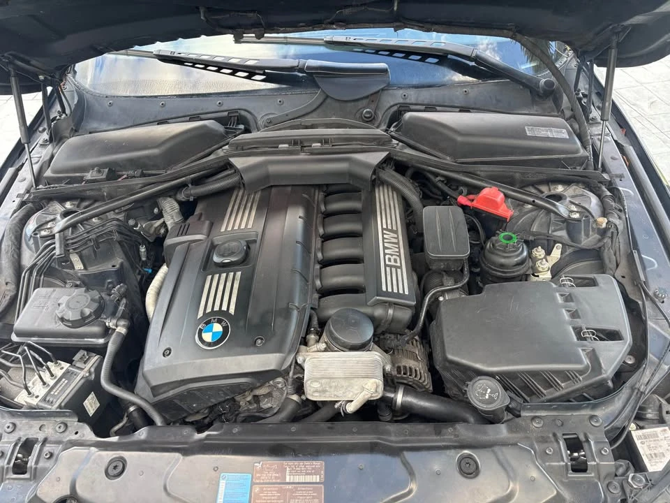 2010 BMW E60 5 Series Sedan - Image 3 of 3