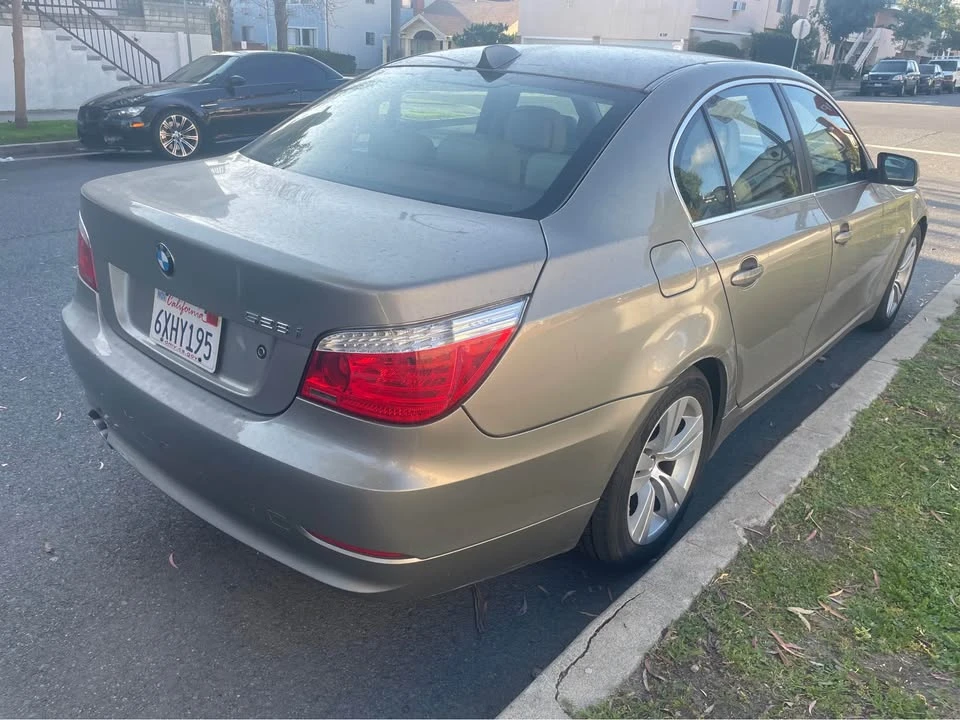 2010 BMW E60 5 Series Sedan - Image 4 of 10