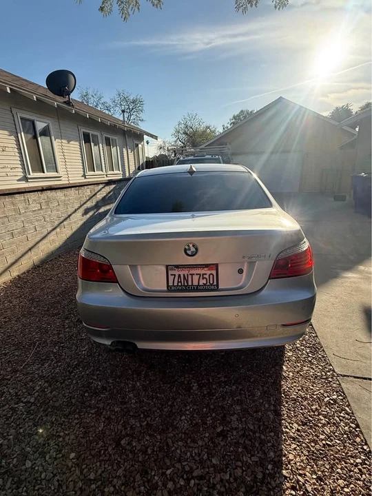 2010 BMW E60 5 Series Sedan - Image 2 of 6