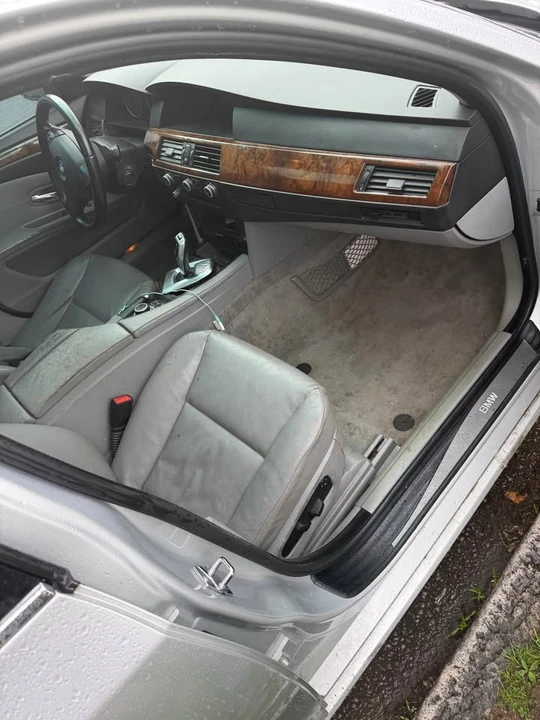 2010 BMW E60 5 Series Sedan - Image 5 of 6