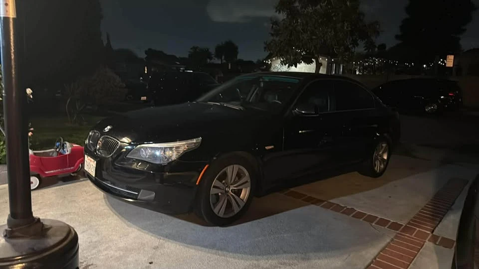 2010 BMW E60 5 Series Sedan - Image 10 of 20