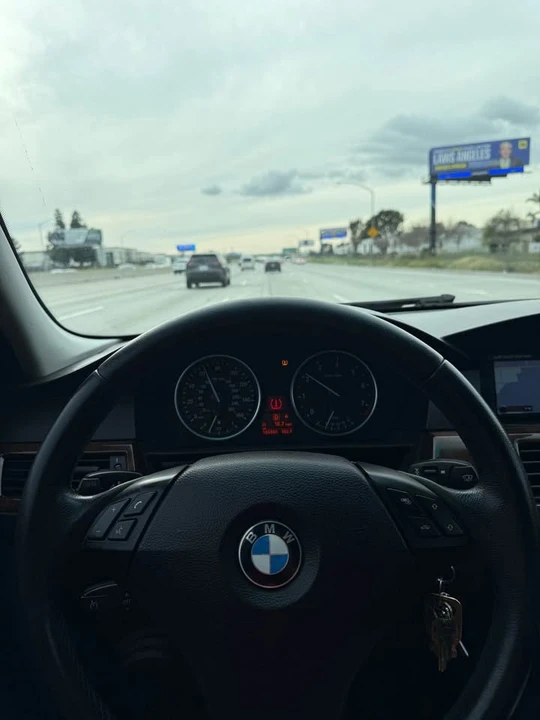 2010 BMW E60 5 Series Sedan - Image 12 of 20