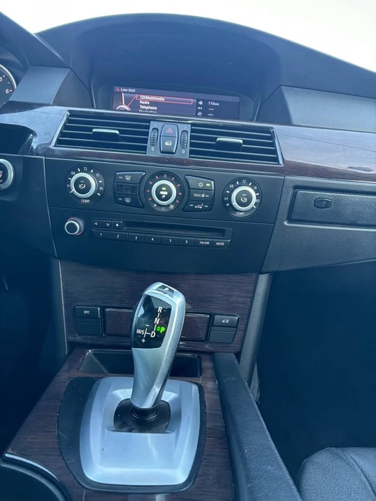 2010 BMW E60 5 Series Sedan - Image 14 of 15