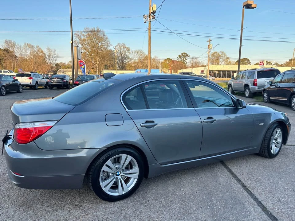 2010 BMW E60 5 Series Sedan - Image 5 of 15