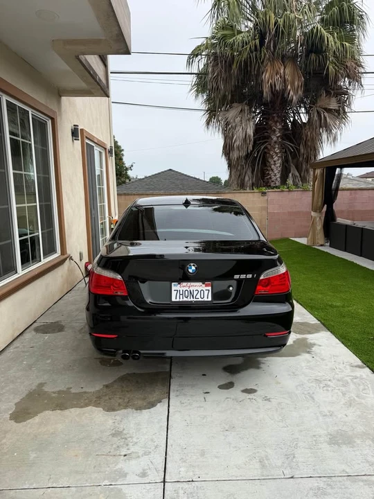2010 BMW E60 5 Series Sedan - Image 10 of 12