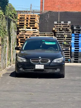 2010 BMW 5 Series 528i Sedan