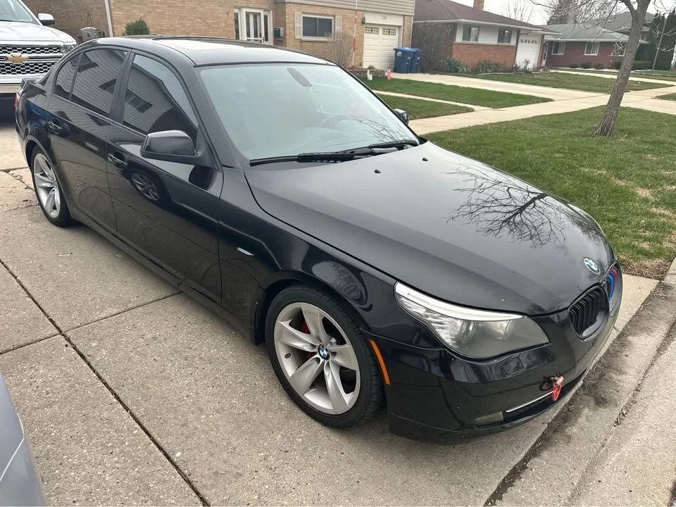 2010 BMW E60 5 Series Sedan - Image 2 of 4