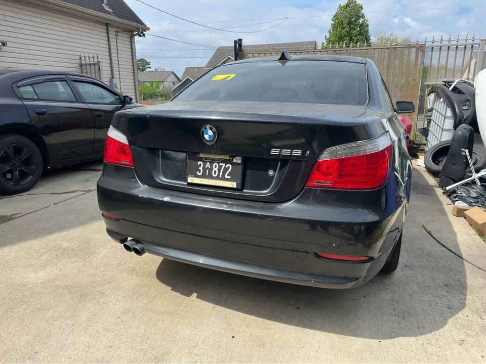 2010 BMW E60 5 Series Sedan - Image 4 of 4