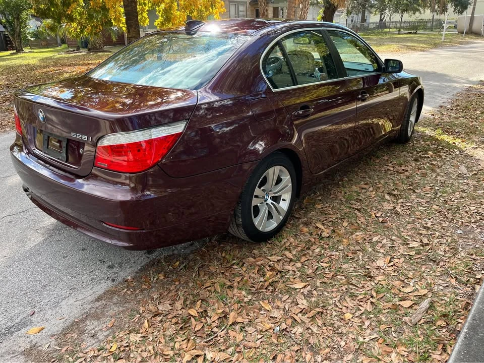 2010 BMW E60 5 Series Sedan - Image 4 of 6