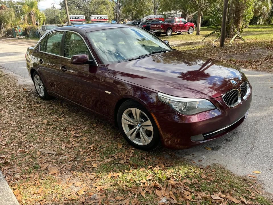 2010 BMW E60 5 Series Sedan - Image 5 of 6