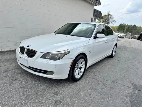 2010 BMW 528i Sedan