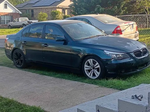 2010 BMW 5 Series 528i Sedan