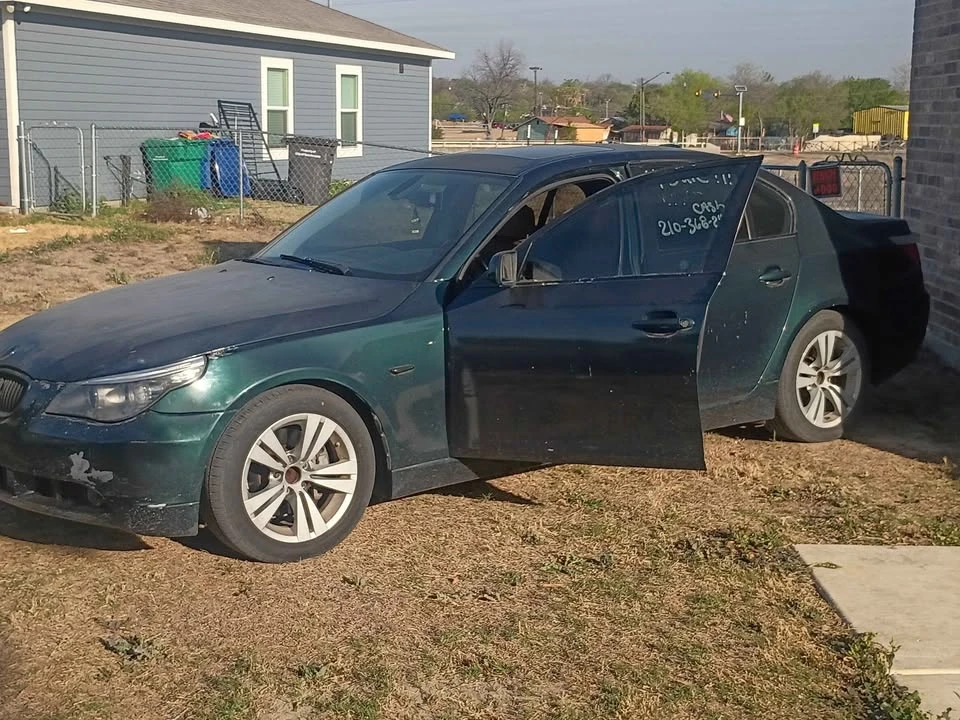 2010 BMW E60 5 Series Sedan - Image 6 of 8