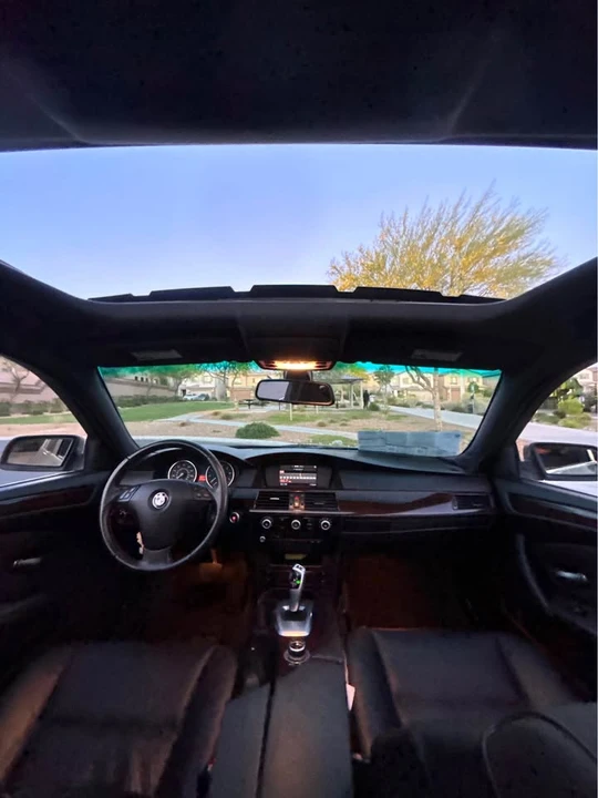 2010 BMW E60 5 Series Sedan - Image 10 of 12