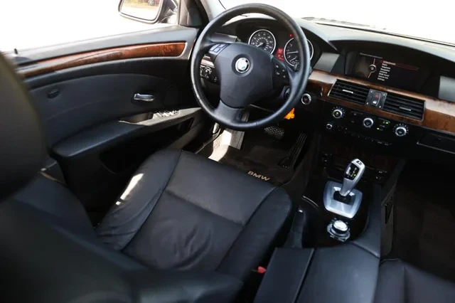 2010 BMW E60 5 Series Sedan - Image 19 of 19