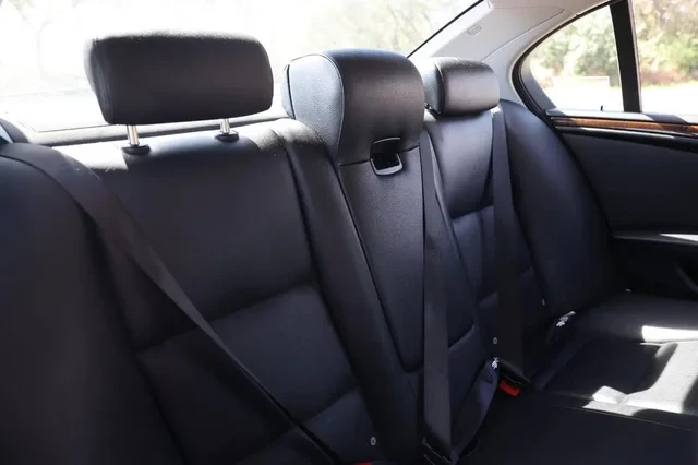 2010 BMW E60 5 Series Sedan - Image 12 of 19