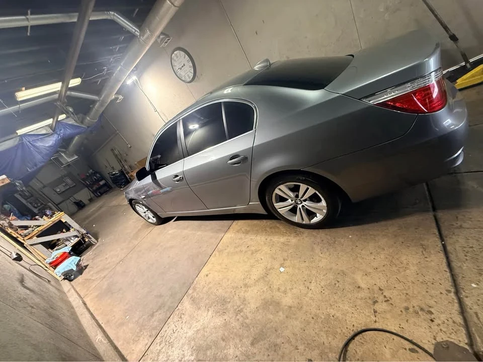2010 BMW E60 5 Series Sedan - Image 5 of 11