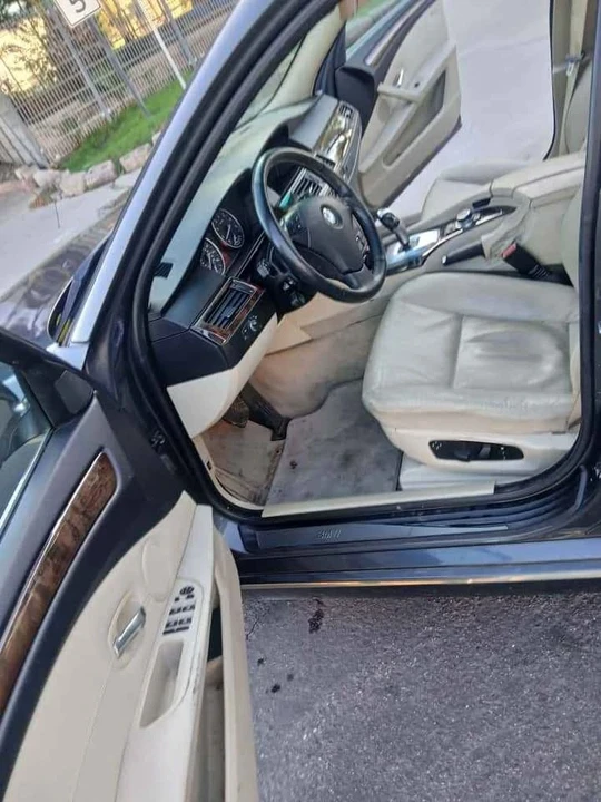 2010 BMW E60 5 Series Sedan - Image 7 of 8
