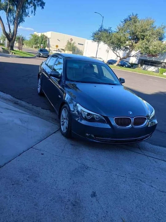 2010 BMW E60 5 Series Sedan - Image 4 of 8