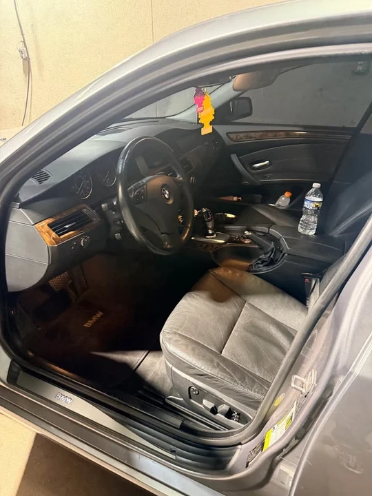 2010 BMW E60 5 Series Sedan - Image 10 of 11