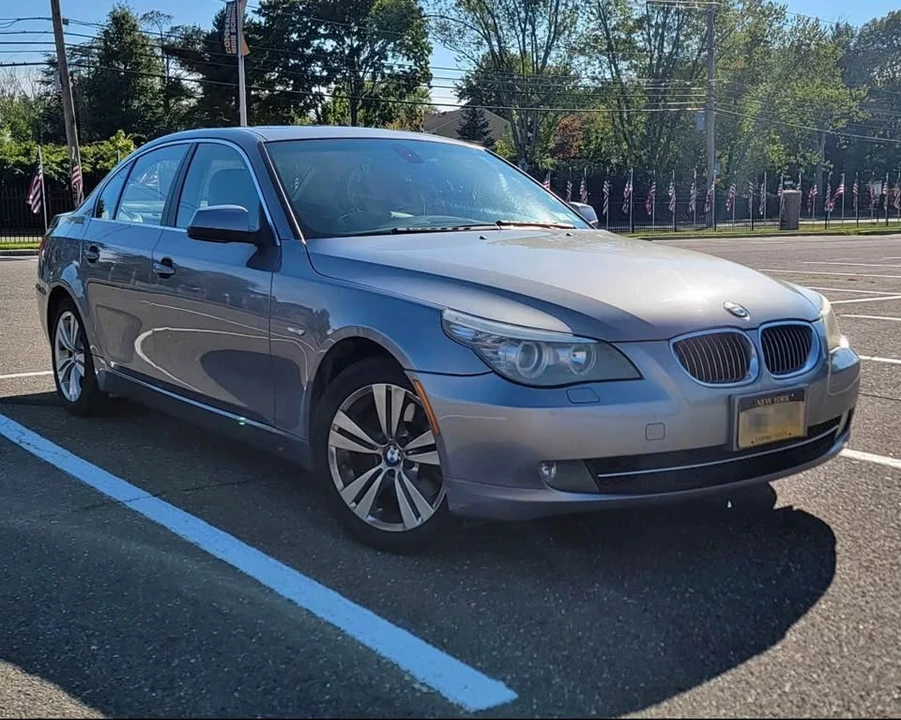 2010 BMW E60 5 Series Sedan - Image 2 of 19