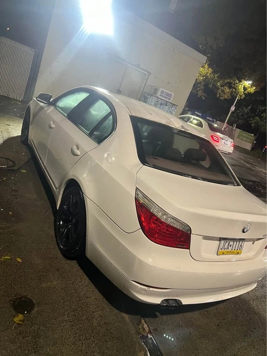 2010 BMW E60 5 Series Sedan - Image 2 of 5