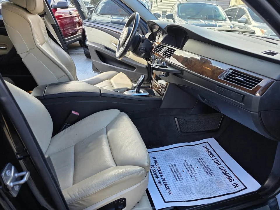 2010 BMW E60 5 Series Sedan - Image 10 of 11