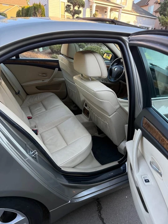 2010 BMW E60 5 Series Sedan - Image 7 of 12