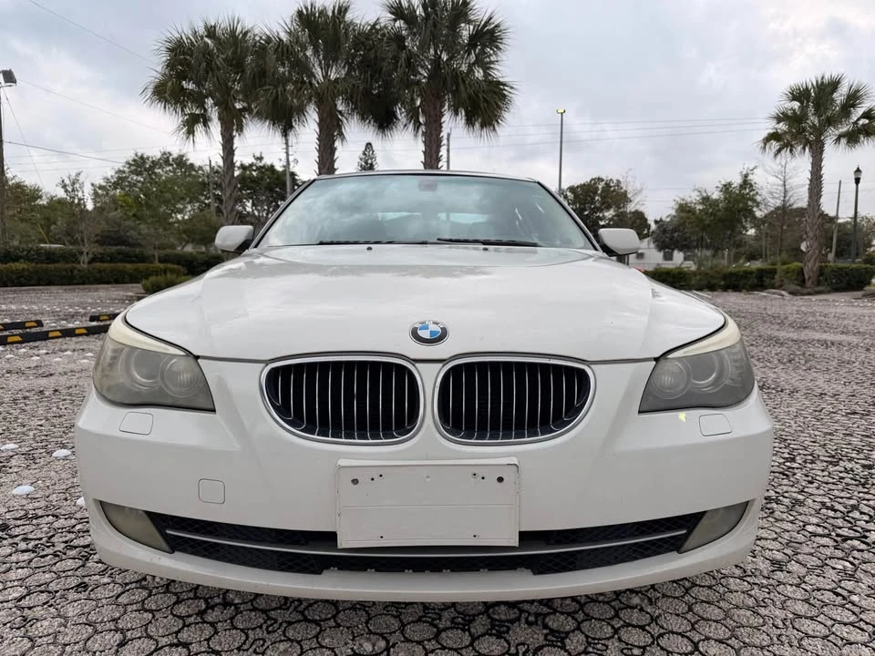 2010 BMW E60 5 Series Sedan - Image 2 of 18