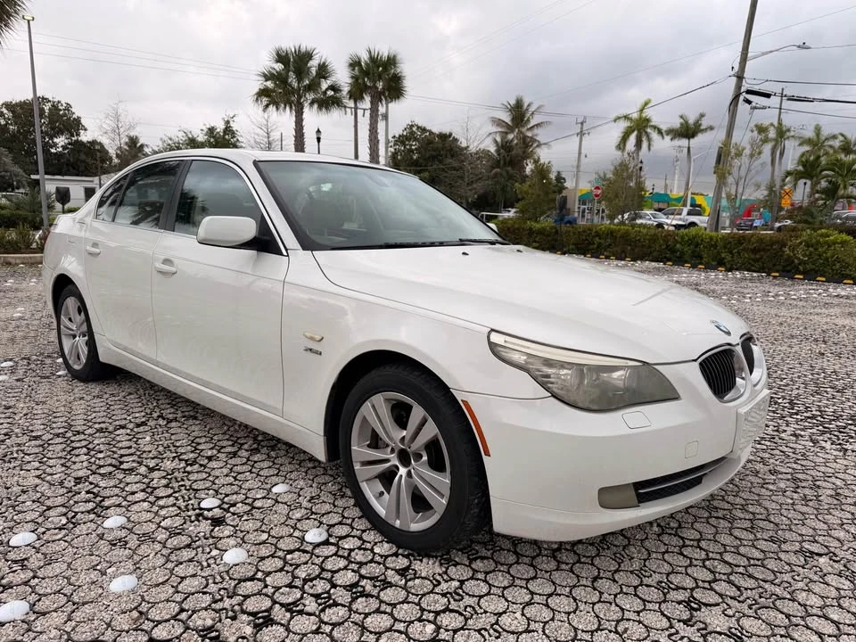 2010 BMW E60 5 Series Sedan - Image 3 of 18