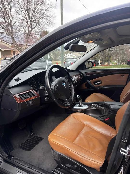 2010 BMW E60 5 Series Sedan - Image 13 of 19