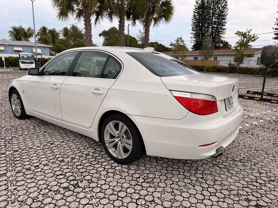 2010 BMW E60 5 Series Sedan - Image 6 of 18