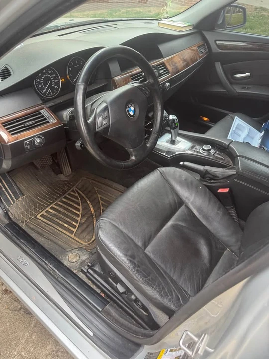 2010 BMW E60 5 Series Sedan - Image 6 of 7