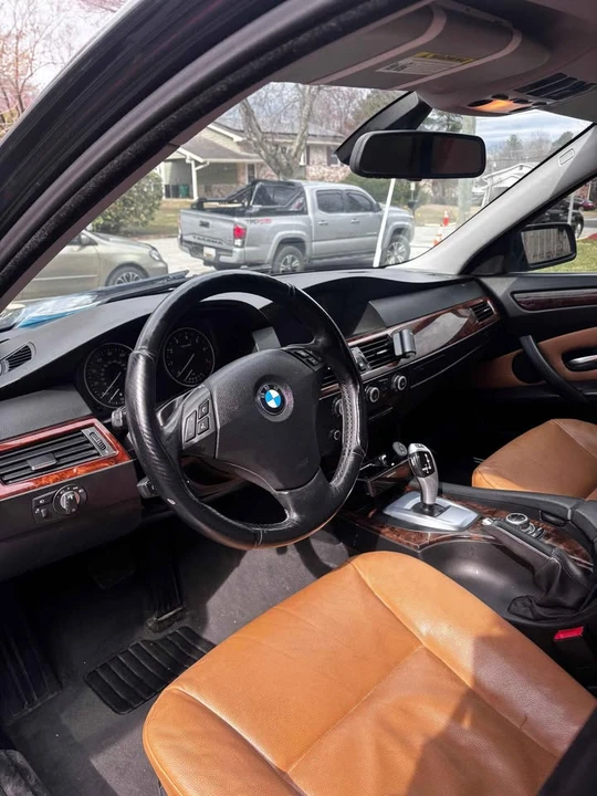 2010 BMW E60 5 Series Sedan - Image 12 of 19