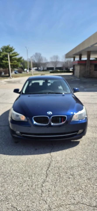 2010 BMW E60 5 Series Sedan - Image 2 of 10
