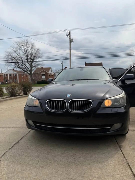 2010 BMW E60 5 Series Sedan - Image 6 of 9