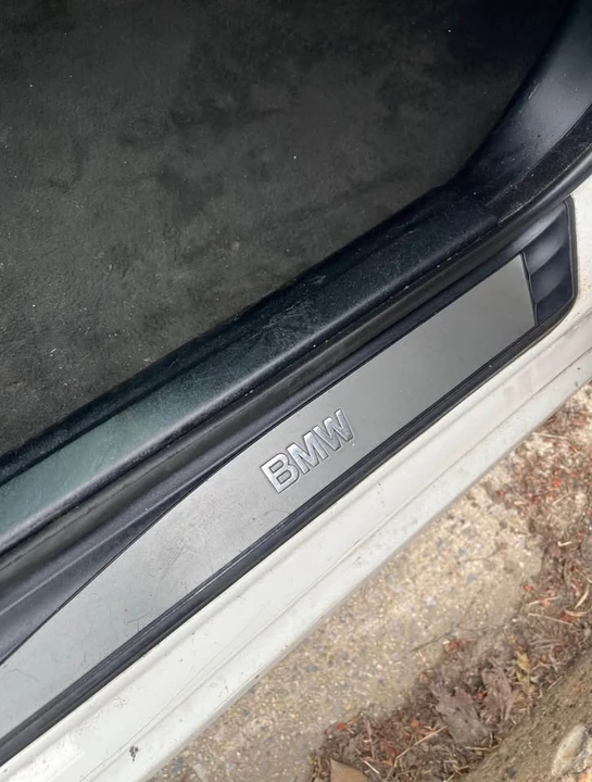 2010 BMW E60 5 Series Sedan - Image 4 of 8