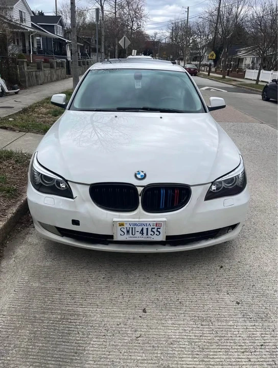 2010 BMW E60 5 Series Sedan - Image 2 of 8