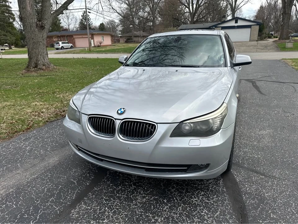 2010 BMW E60 5 Series Sedan - Image 2 of 13