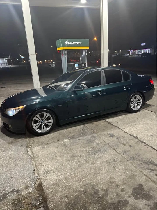 2010 BMW E60 5 Series Sedan - Image 11 of 16