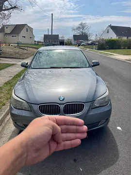 2010 BMW 5 Series 528xi