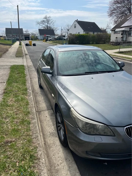 2010 BMW E60 5 Series Sedan - Image 2 of 7