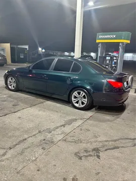 2010 BMW 5 Series 528xi Sedan