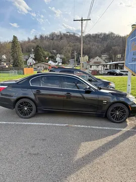 2010 BMW 5 Series 528xi