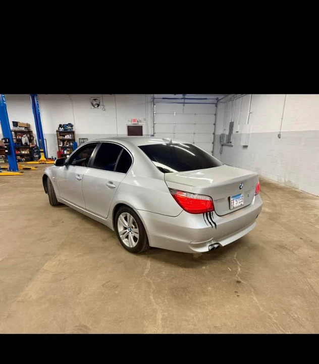 2010 BMW E60 5 Series Sedan - Image 4 of 7