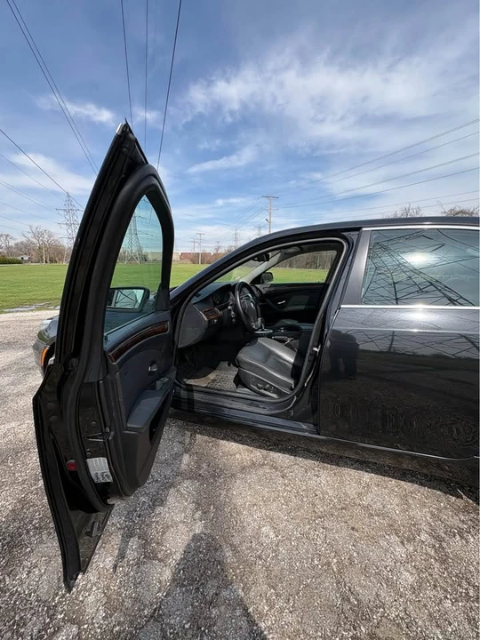 2010 BMW E60 5 Series Sedan - Image 12 of 14