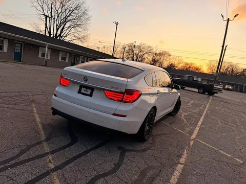 2010 BMW 5 Series 535d Sedan