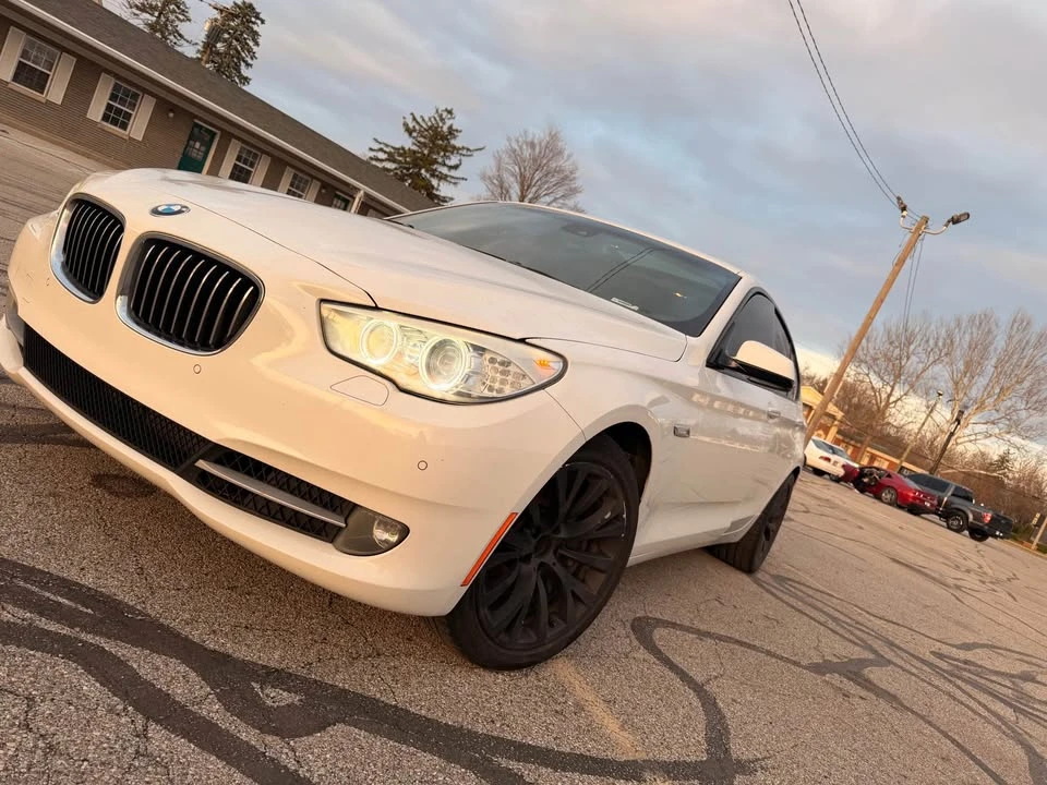 2010 BMW E60 5 Series Sedan - Image 7 of 8