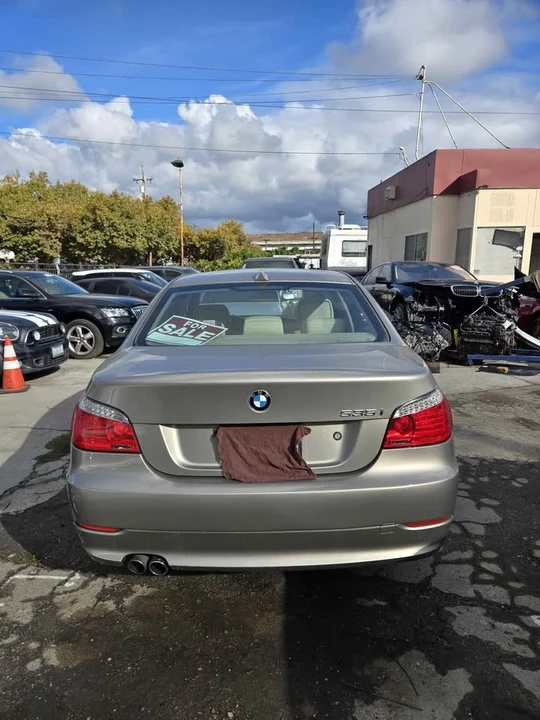 2010 BMW E60 5 Series Sedan - Image 10 of 10