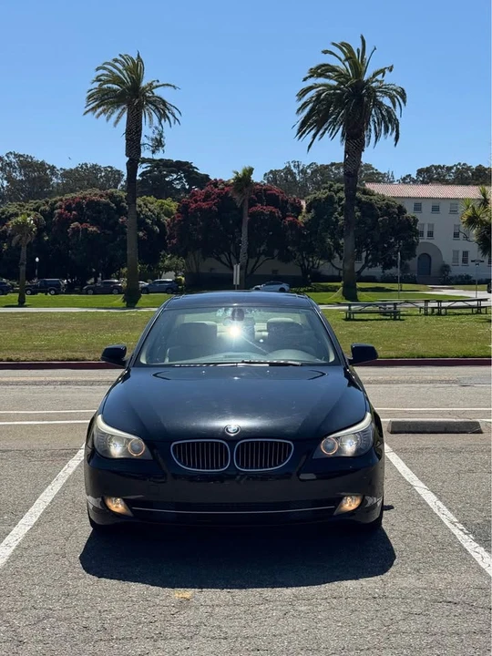 2010 BMW E60 5 Series Sedan - Image 5 of 20